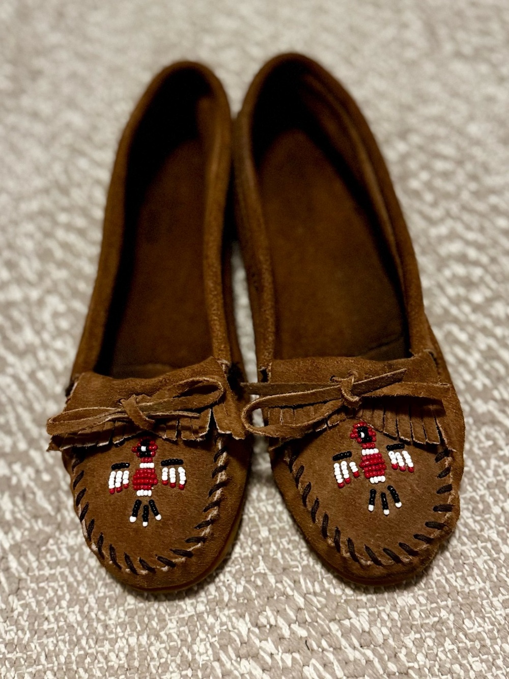 Minnetonka Thunderbird II Beaded Suede Moccasins Taupe Size 10
